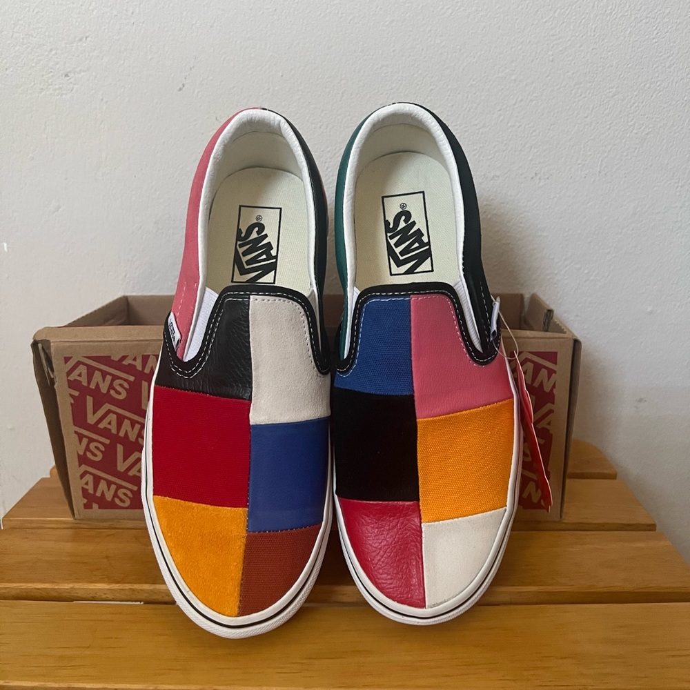 SOLD~VANS Unisex Leather & Suede Patchwork Slip On - Picture 4 of 15